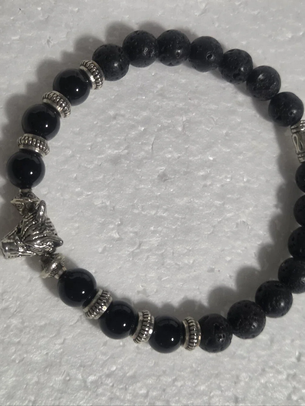 Handcrafted Black Beaded Wolf Head Stretch Bracelet